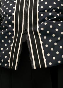 Anorak corto acolchado topos LOLA CASADEMUNT - Imagen 5