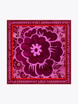 Pañuelo estampado flor LOLA CASADEMUNT