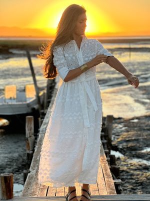 Vestido blanco bordado cinturón VILAGALLO