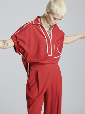 Blusa roja con vivo crudo ALBA CONDE