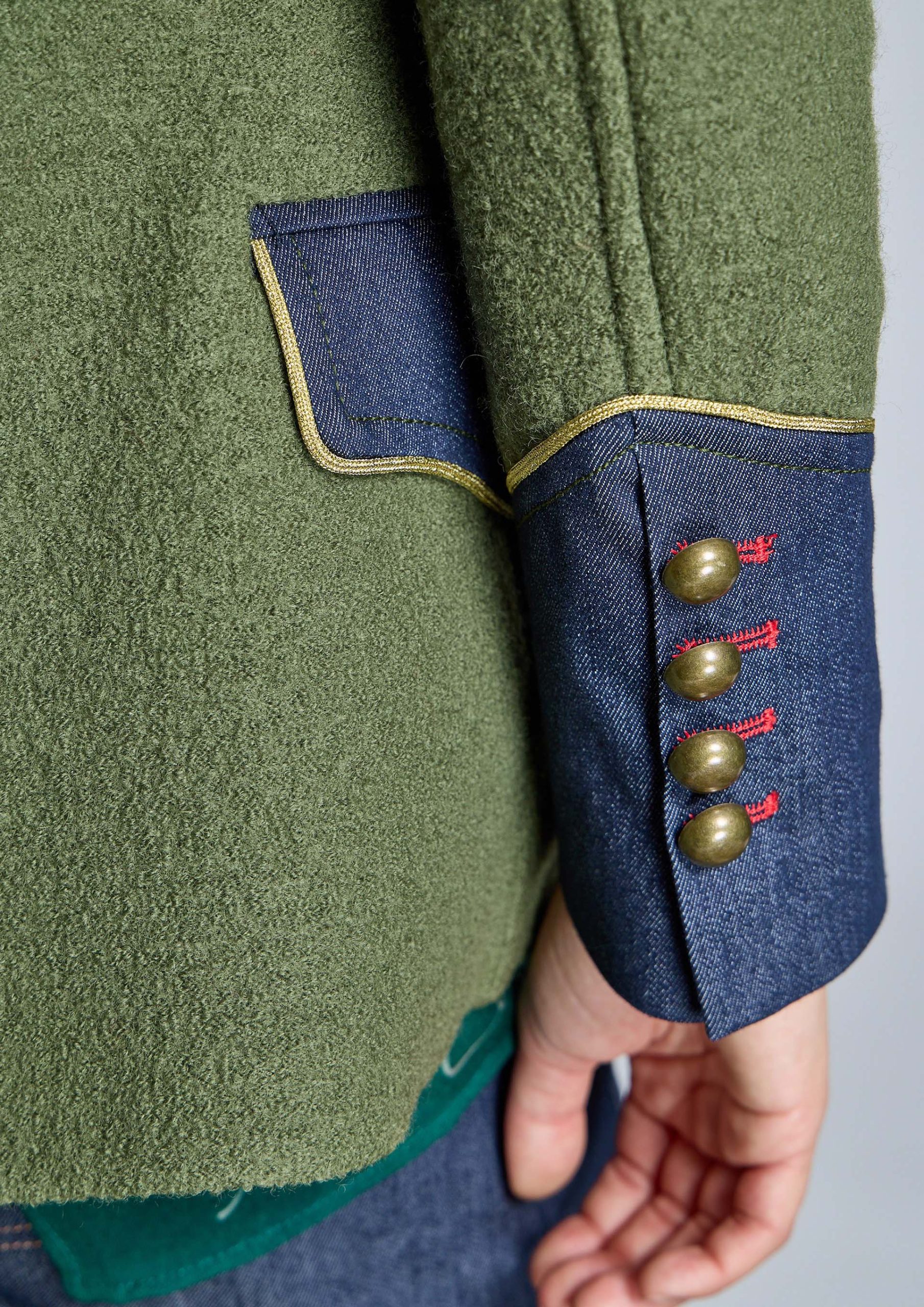 Chaqueta verde estilo militar ALBA CONDE