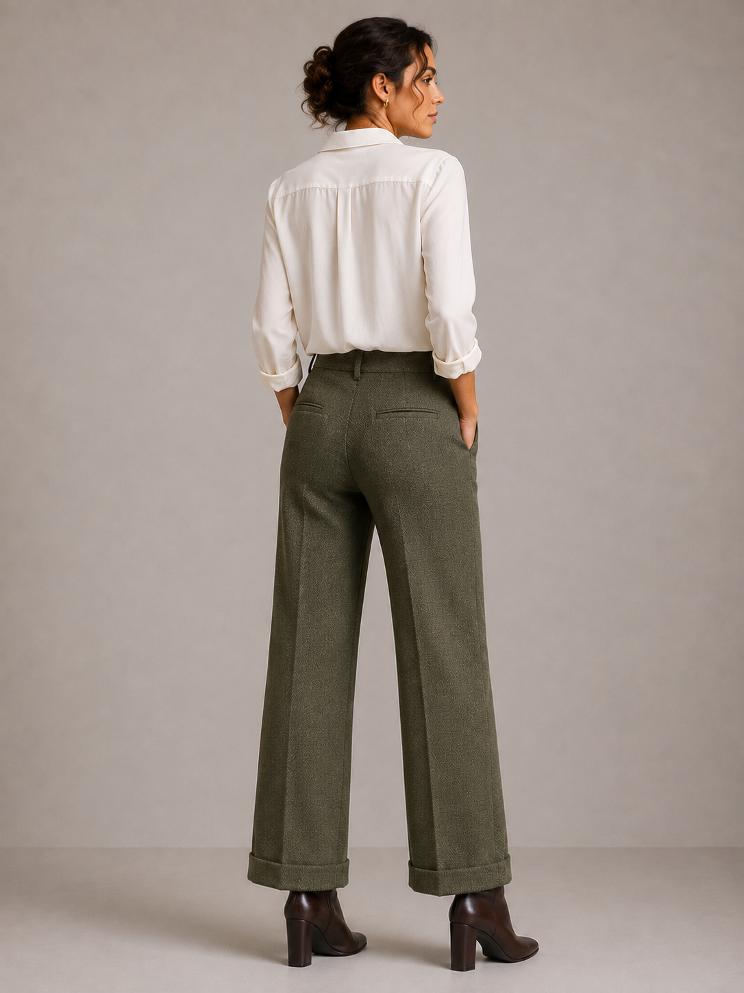 Pantalon granulado verde con vuelta WALTRON