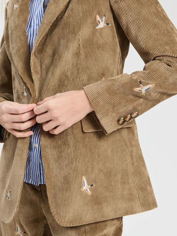 Chaqueta pana tostado bordados VILAGALLO