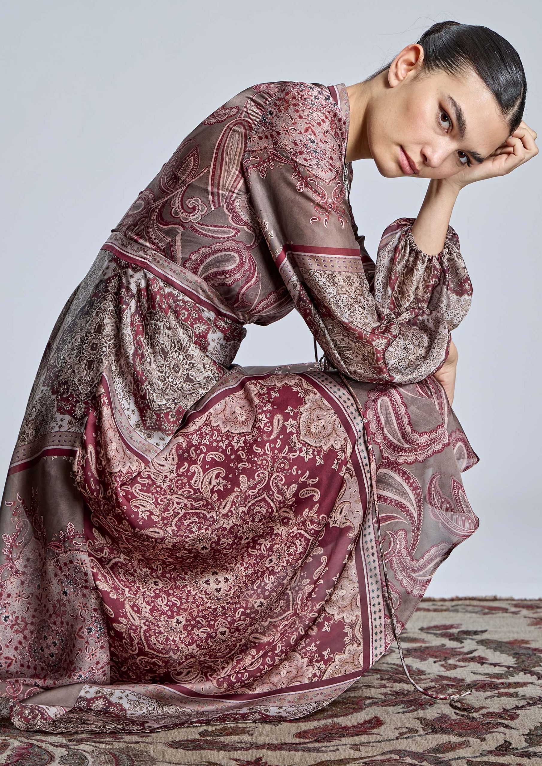 Vestido estampado cachemires burdeos ALBA CONDE