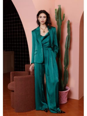 Conjunto tres piezas satinado verde LOLA CASADEMUNT